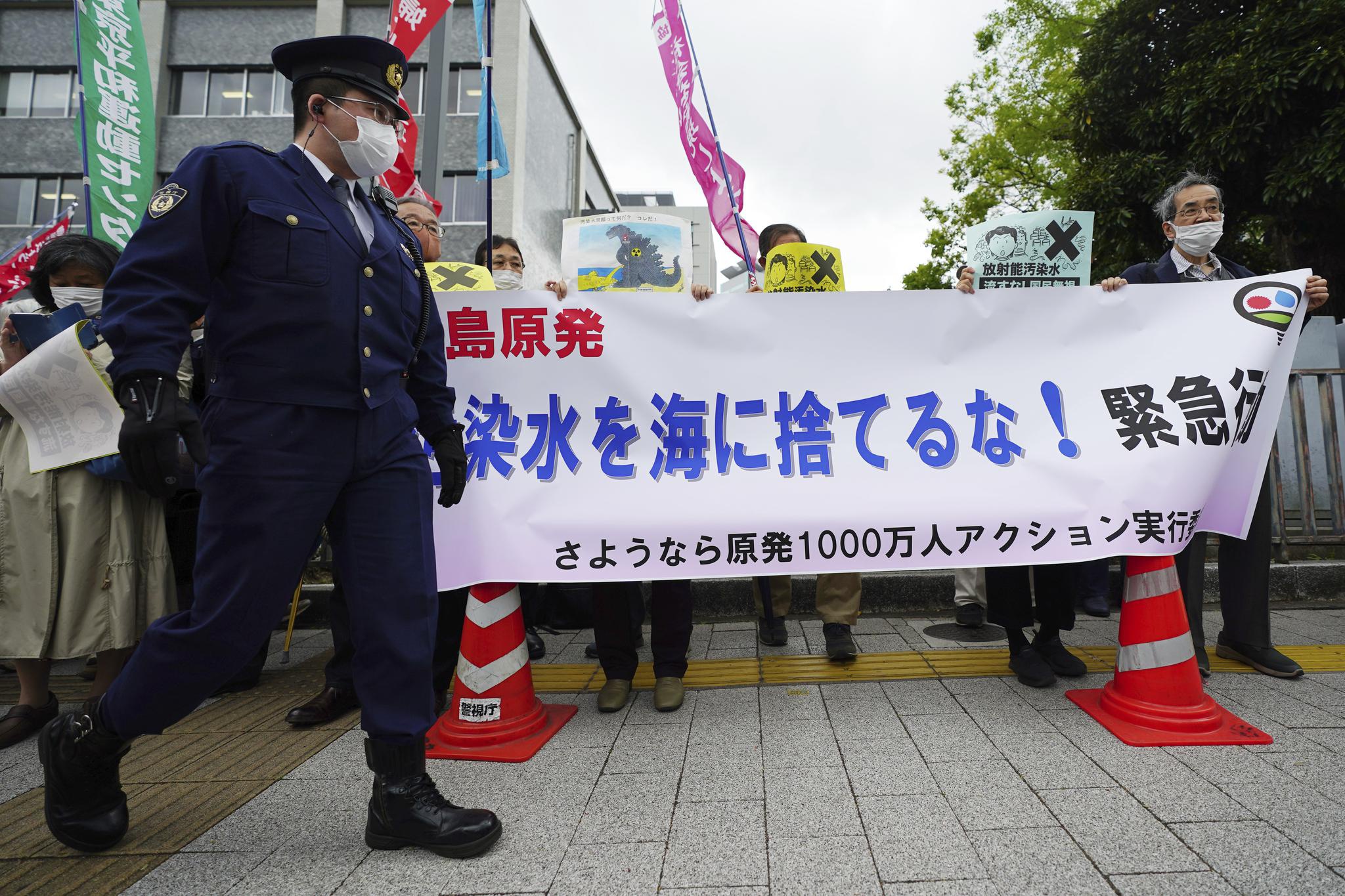 日本排放核污水新闻标题_日本排放核污水的新闻稿_新闻联播日本排放核污水
